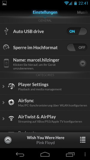 Abbildung 2: Erkennt die Desktop-Software das Smartphone nicht auf Anhieb, dann schalten Sie die Option Auto USB drive ein.