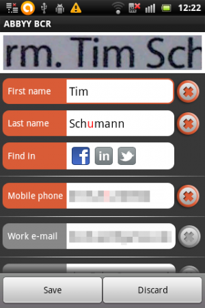Abbildung 17: Und erstellt dann automatisch einen Kontakt. Bei den rot markierten Buchstaben ist sich die App nicht sicher.