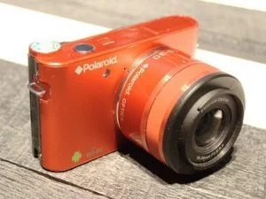 Die Polaroid iM1836 wird von einem Android-4.1-System angetrieben.