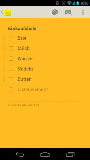 Neben reinen Textnachrichten stehen auch Listen, Aufnahmen oder Bilder als Option zur Verfügung.