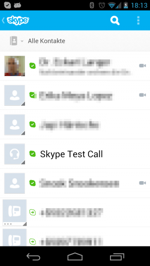 Abbildung 3: Bei vielen Kontakten aus der Kontaktliste zeigt Skype kleine Kameras neben dem Namen an, diese Verfügungen über eine Webcam.
