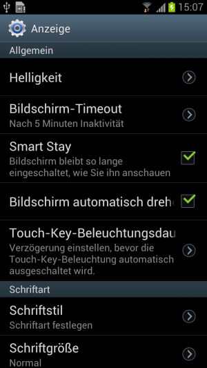 Abbildung 1: Für Leseratten ist das automatische Abdimmen und Abschalten des Touchscreens eine lästige Nerverei.