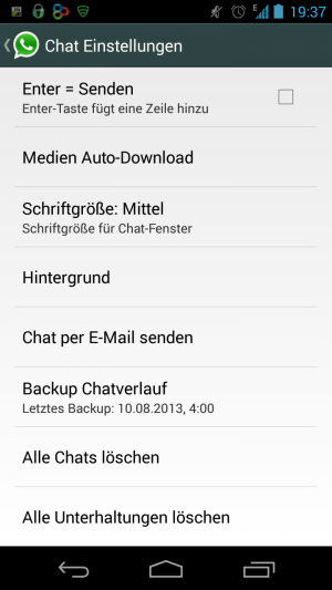 Abbildung 8: In den Chat-Einstellungen lassen sich Konversationen sichern und per Mail versenden.