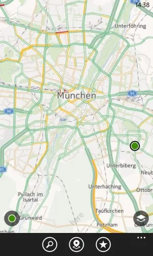 Abbildung 3: Die HERE Maps blenden wie auch Google Maps aktuelle Verkehrsinformationen ein.