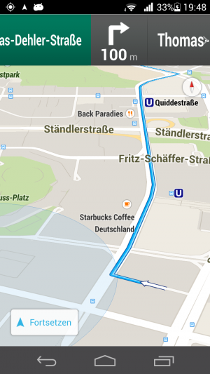 Abbildung 3: Per Wischgeste in den Abbiegehinweisen springen Sie von Kreuzungen zu Kreuzungen.