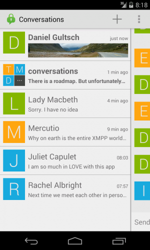 Das Design von Conversation lehnt sich eng an die Richtlinien der Google-Apps an.
