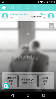 Nach dem Start begrüßt dich die App mit diesem Übersichtsdialog. Unten links startest du einen Chat.