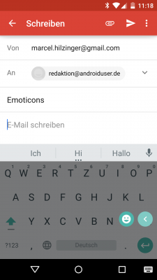 Und so sieht die Android-Tastatur unter Android 5.0 "Lollipop" aus. Auch hier musst du die Eingabetaste gedrückt halten.