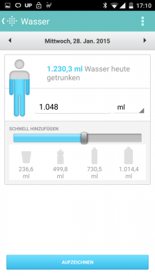 Fitbit achtet auch darauf, dass du genug trinkst.