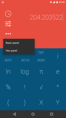 Im Menü rufst du das Advanced Panel (im Bild), das Basic Panel und das Hex Panel auf. Diese sind auch per Fingerwisch zu öffnen.