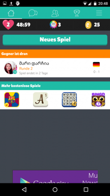 Auf der Startseite siehst du, wenn zur Zeit dein Gegner spielt. 