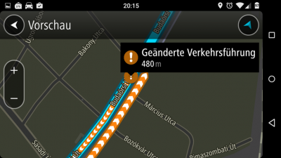 Die Hinweise auf gesperrte Straßen, Umleitungen oder Baustellen, sind optisch sehr gut gekennzeichnet.