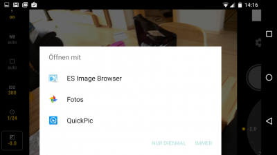 Die Fotos rufst du über deine Galerie auf.