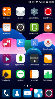 Die bunte grafische Oberfläche des ZTE Blade S6 ist gewöhnungsbedürftig.