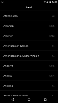 Die Telefonnummer gibst du anhand der Länderkennung ein.