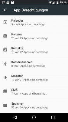 20 von 29 Apps dürfen auf die Kamera zugreifen? Da wollen wir doch mal nachschauen, welche das sind...