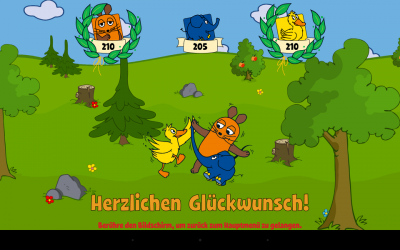 Nachdem das Quiz zu Ende ist werden die Spieler gefeiert.