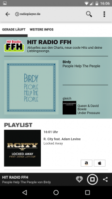 Du siehst bei jedem Sender welcher Song gerade läuft, welcher gelaufen ist und welcher als nächstes kommt. Über die Internetseite kannst du die kompletten Playlists abrufen. 