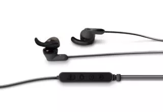 USB Type C: Erste Kopfhörer von JBL für das HTC 10