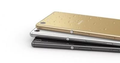 Das Xperia M5 gibt es in drei Farbtönen.