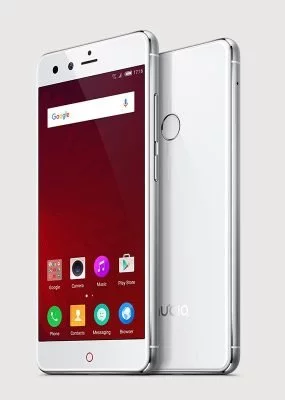 Auch in Weiß macht das Nubia Z11 Mini eine sehr gute Figur.