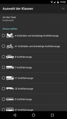 Du wählst aus, für welchen Führerschein du die Theoriefragen benötigst.