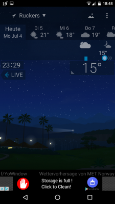 Am Nachthimmel funkeln die Sterne.