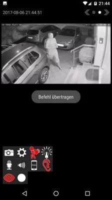 Mit eingeschalteten Infrarot-LED's wird die überwachte Szene erleuchtet.
