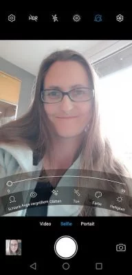ZTE Axon 21 | Android-User.de