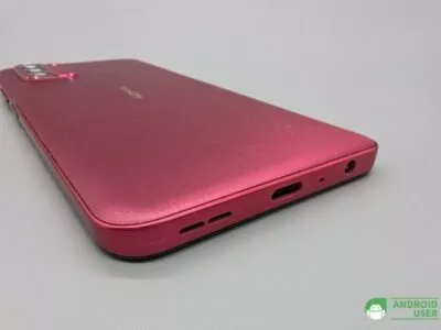 Unterseite mit 3.5 mm Klinkenstecker