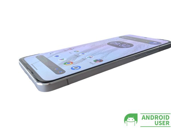 Seitlich befindet sich die Lautstärkewippe am Nokia X30 5G