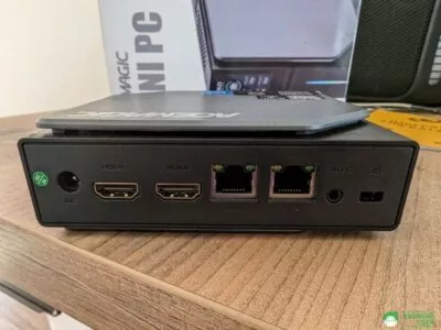 Die Rückseitigen Anschlüsse des Acemagic S1 Mini PC