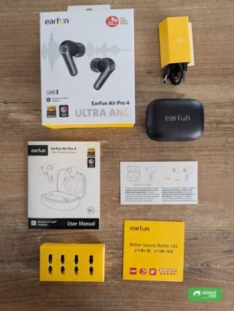 Der Lieferumfang der EarFun Air Pro 4 Bluetooth Kopfhörer In Ear