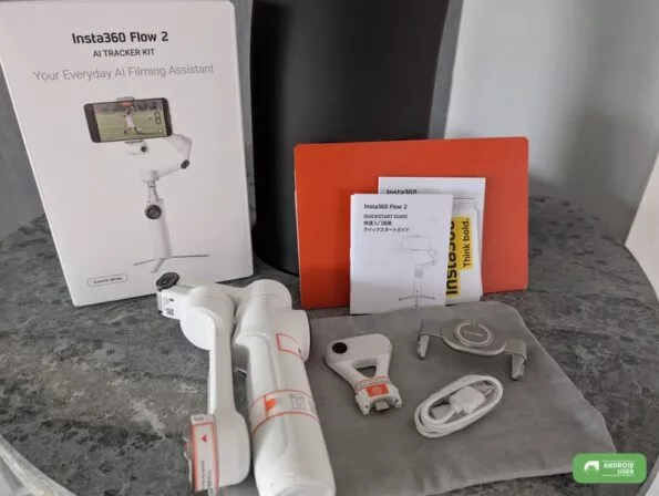 Unboxing des Insta360 Flow 2 Gimbal